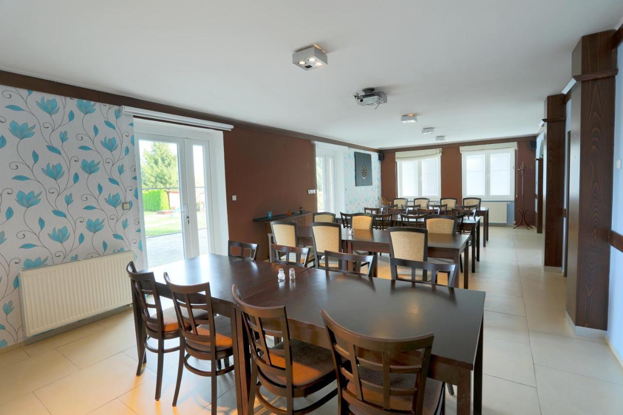 Hotel Brada Jicin Exterior photo